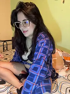 kaeliamoon webcam