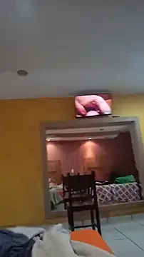 tomahuc2001 webcam