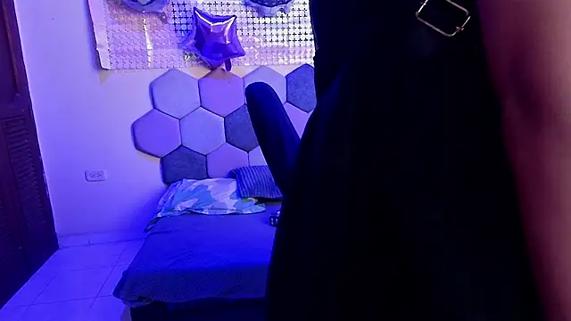 Horny_tgn webcam