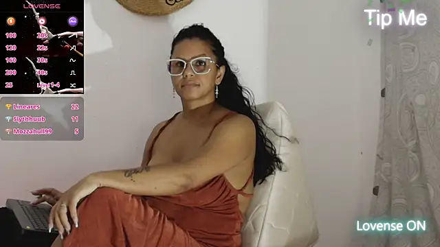 Catherine-browm webcam