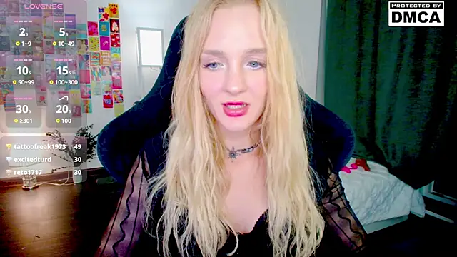 Aliceglass__ webcam