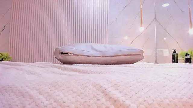 kimberly_montiel webcam