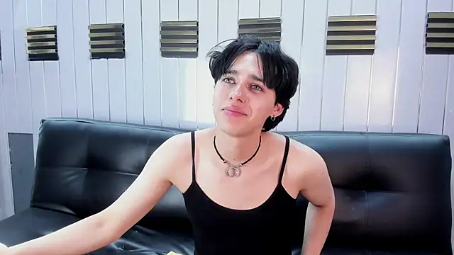 fox_white_ webcam