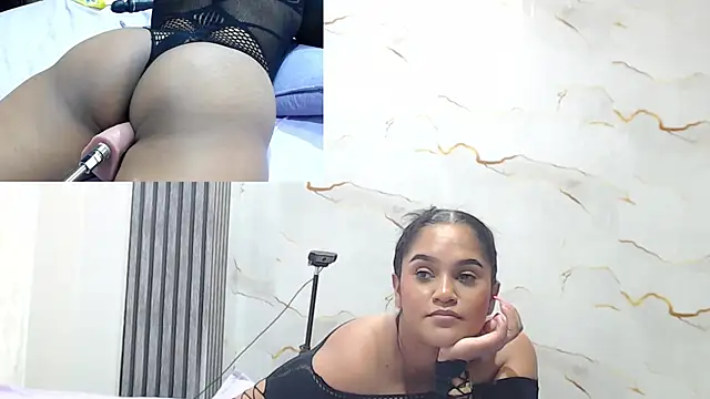 Emma_trons_ webcam