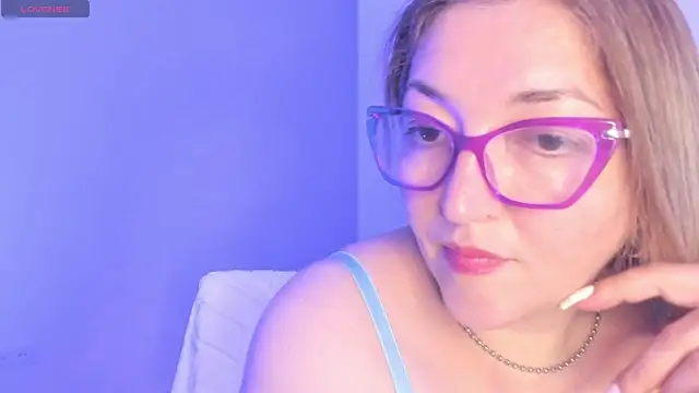 Naty_Mature_