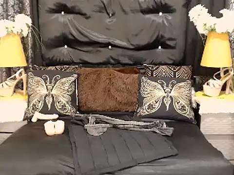 Playfullmaniac webcam