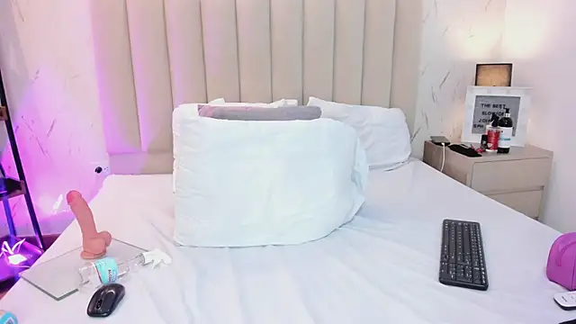 ViolettaRousee_ webcam