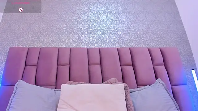 DianaRed_ webcam