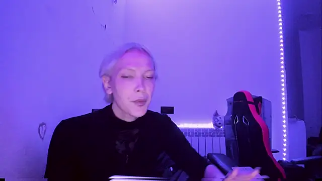 Lyricca webcam