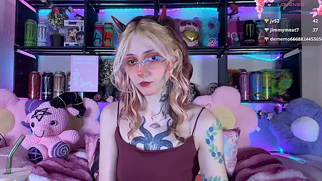 _Devill_Baby webcam