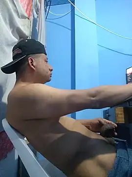 themorenofit08 webcam
