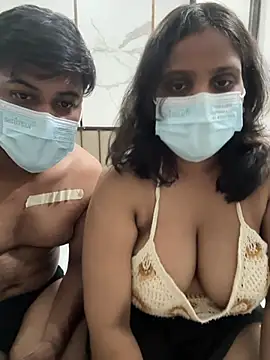 Tokencraze_couple webcam