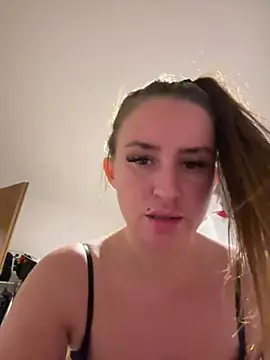 TwojaMary69 webcam