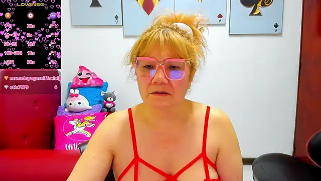 Salomeediaz_ live cam on StripChat