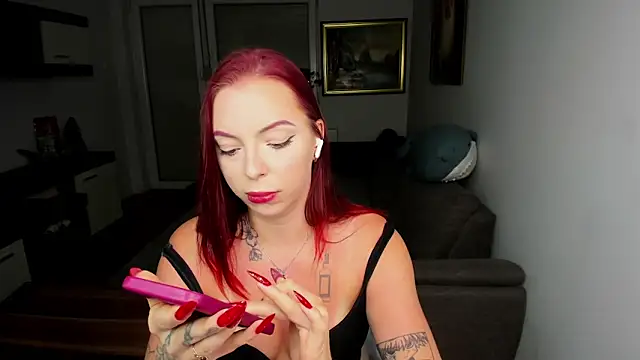 Martha_Cameron webcam