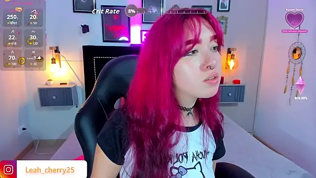 Leah_cherry webcam