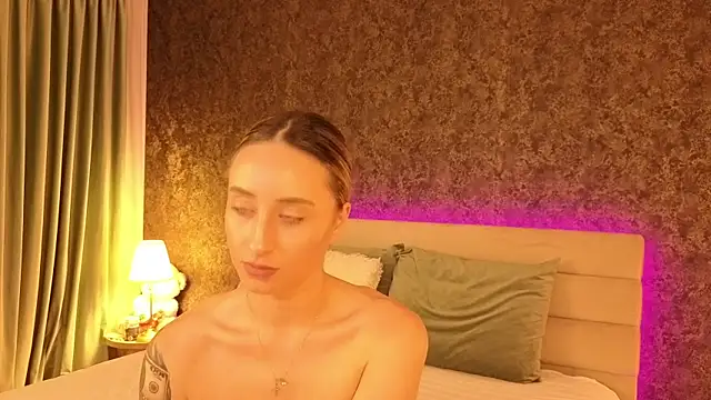 ChloeBelleX webcam