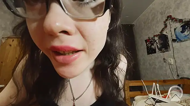 RachelSav webcam