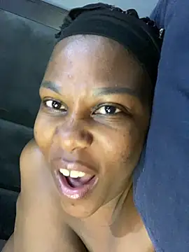 Sexycandyxxx webcam