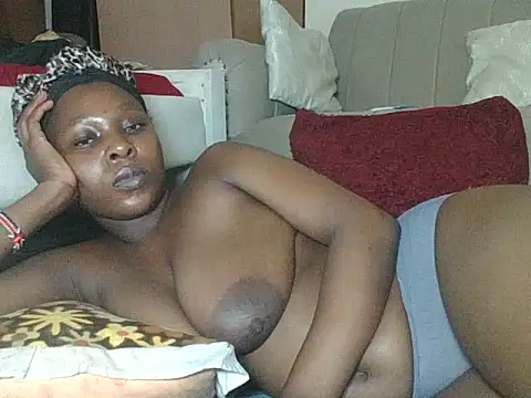 Sexyblackgold webcam