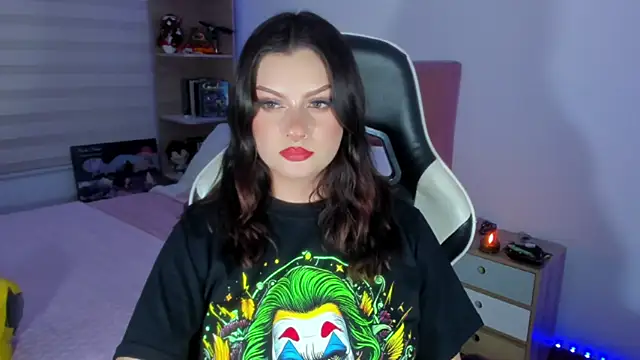 OphelianaRose33 webcam