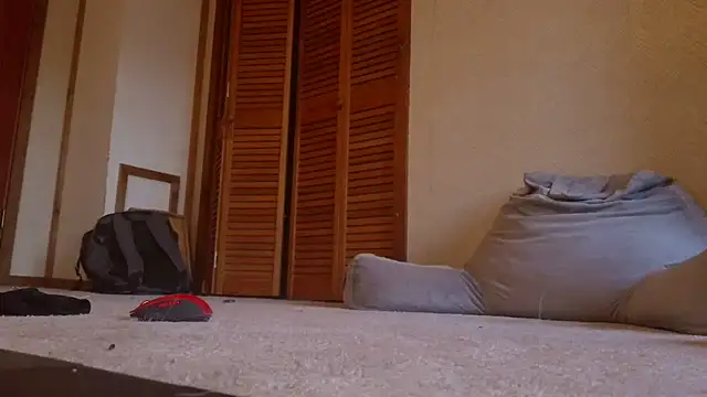 cashmasterzobistone webcam