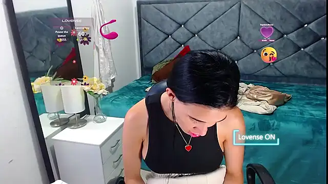 victoria_adams07 webcam