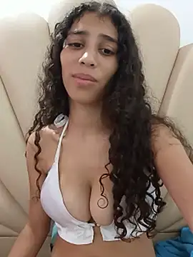 noe_30 live cam on StripChat