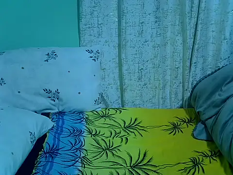 Prettybootty webcam