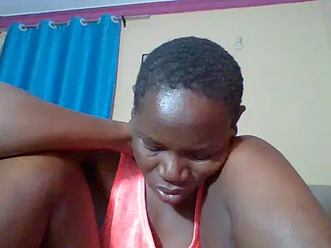 Blacksexyqueen24 webcam