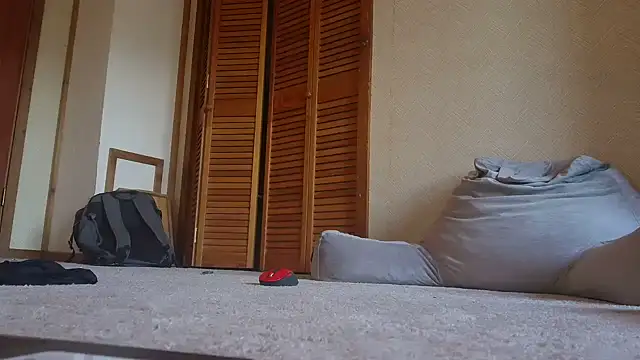 cashmasterzobistone webcam