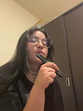 Aria_Rose_ live cam on StripChat