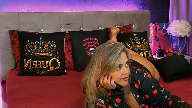 ZoeMesmerizee webcam