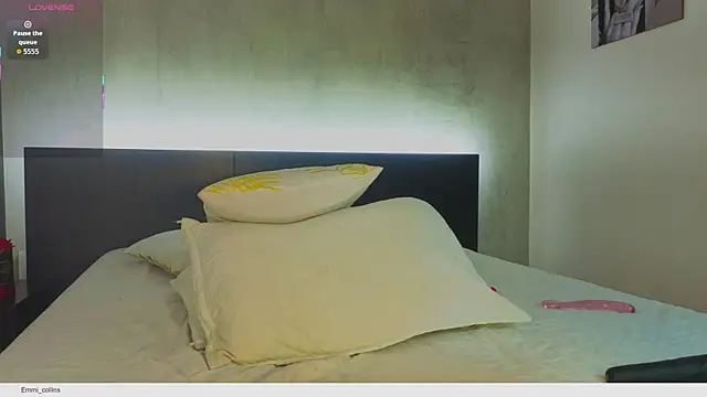 emmi_collinss webcam
