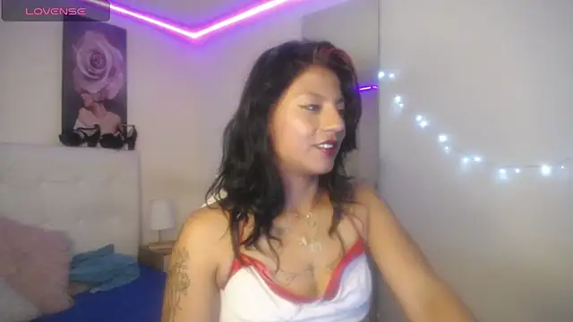 samathamay - SamathaMay's free webcam - UK Sex Cams