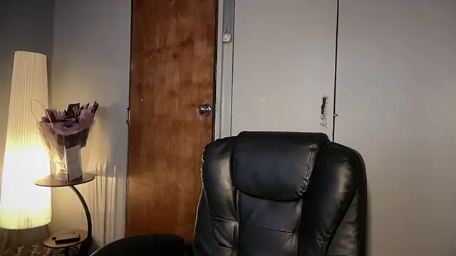 akari_hunt - Akari_hunt's free webcam - UK Sex Cams