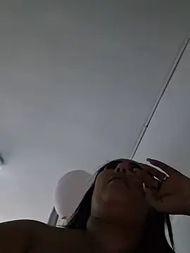 Valentina_Tilly webcam