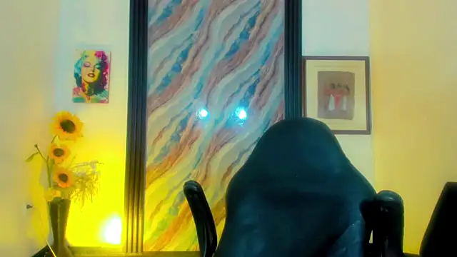 The_babys_wordl webcam