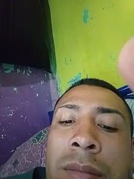 127aaro live cam on StripChat