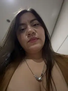 Bella_Pascualina webcam
