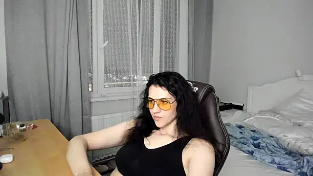 AmeliaInAmber webcam