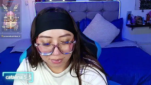 Kata_Bigboobs webcam