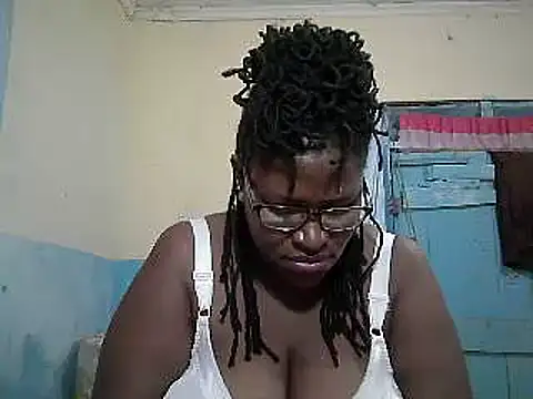 sexy_bigboobss live cam on StripChat