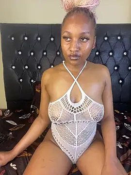 NubianVelvet live sex cam