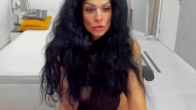 MarbellaRyder webcam