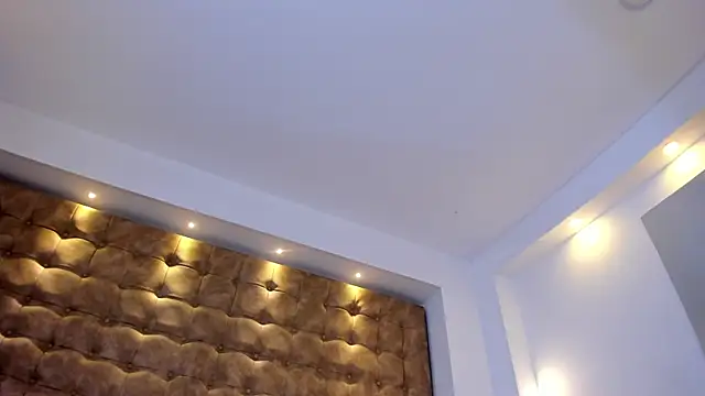 violet_giraldo webcam