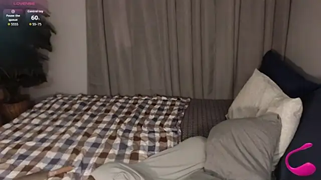 mysticofcum_ webcam