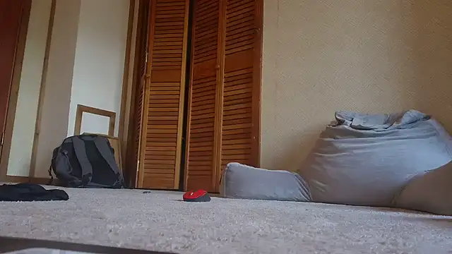 cashmasterzobistone webcam