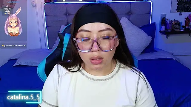 Kata_Bigboobs webcam