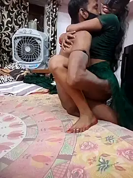 Hot_couple493 webcam